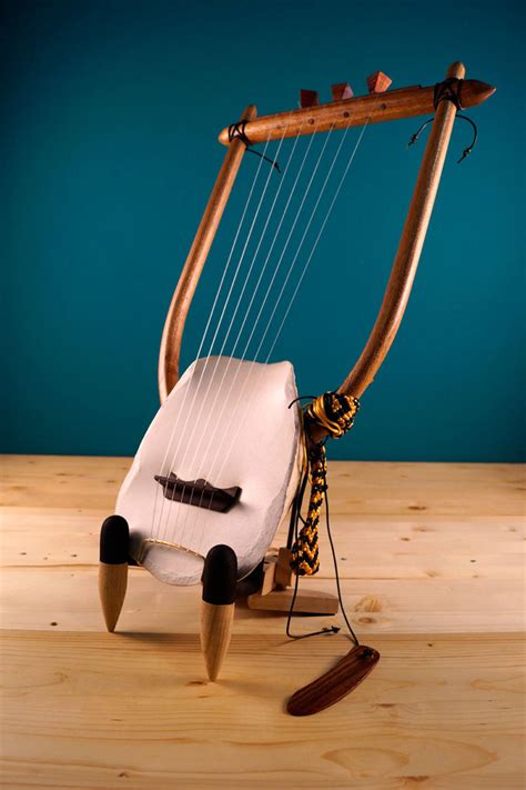 lyre of hermes meaning